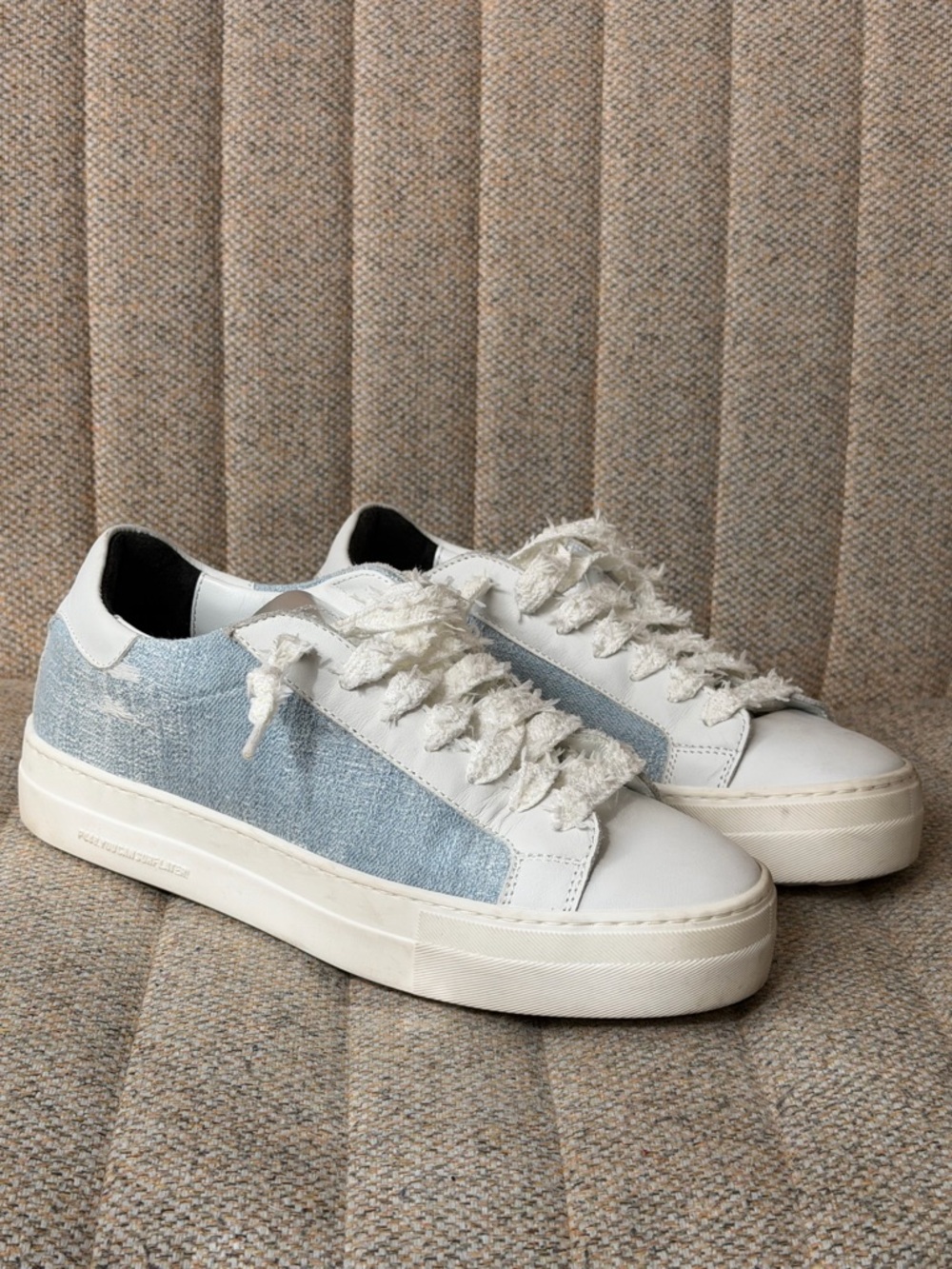 Like new! P448 "Thea" denim and White platform Sneakers, sz 41 (~sz 9.5/10 US)